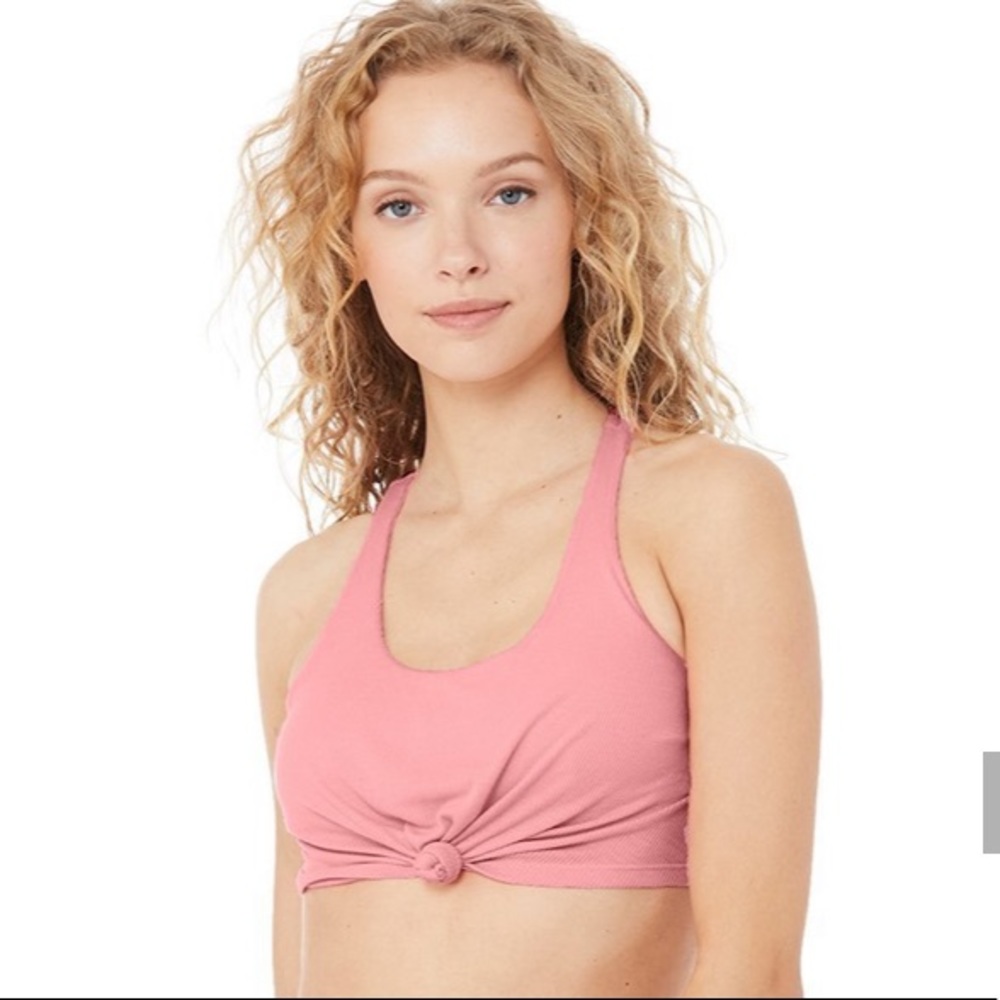 NWT alo yoga knot bra in macaron pink!